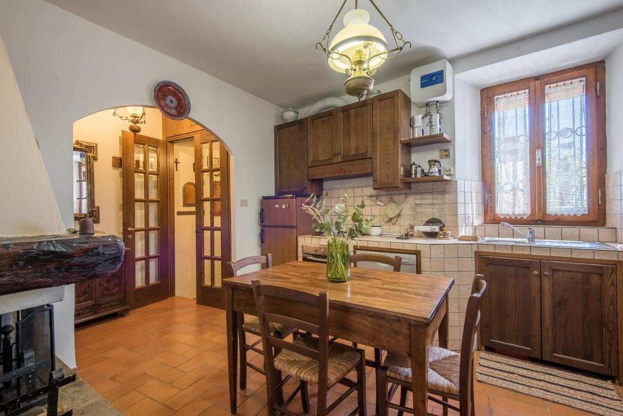 Casa Francesca Apartment Монталчино Екстериор снимка