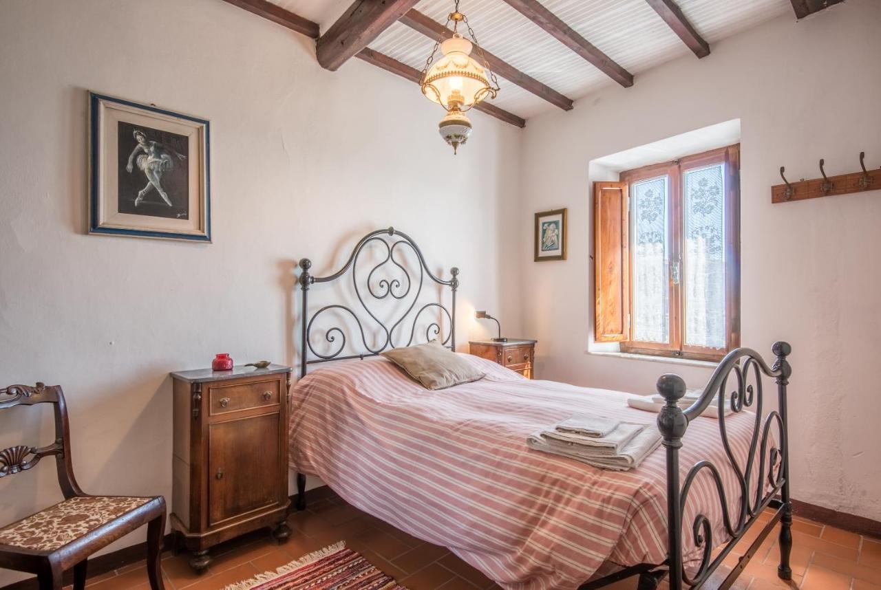 Casa Francesca Apartment Монталчино Екстериор снимка